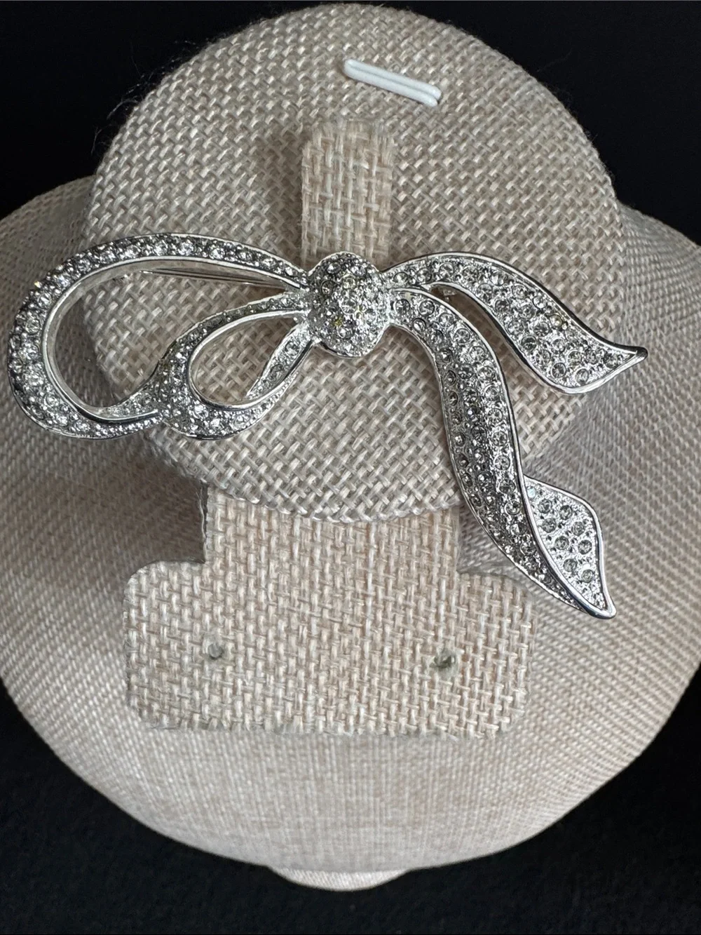 VTG Signed Napier Rhinestone Bow Brooch Silver Tone Ribbon Pin Crystal Pave MCM